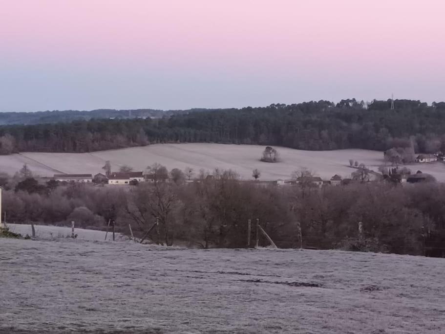 Gite Aux Bois D'En Temps Lunas  ภายนอก รูปภาพ